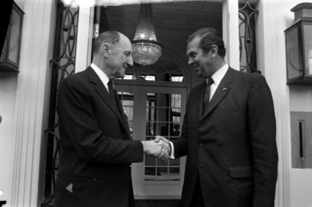Luns bij minister-president Barend Biesheuvel, Bestanddeelnr 925-5868
