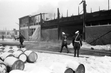 Luycksfabriek bij Diemen afgebrand, Bestanddeelnr 914-7226