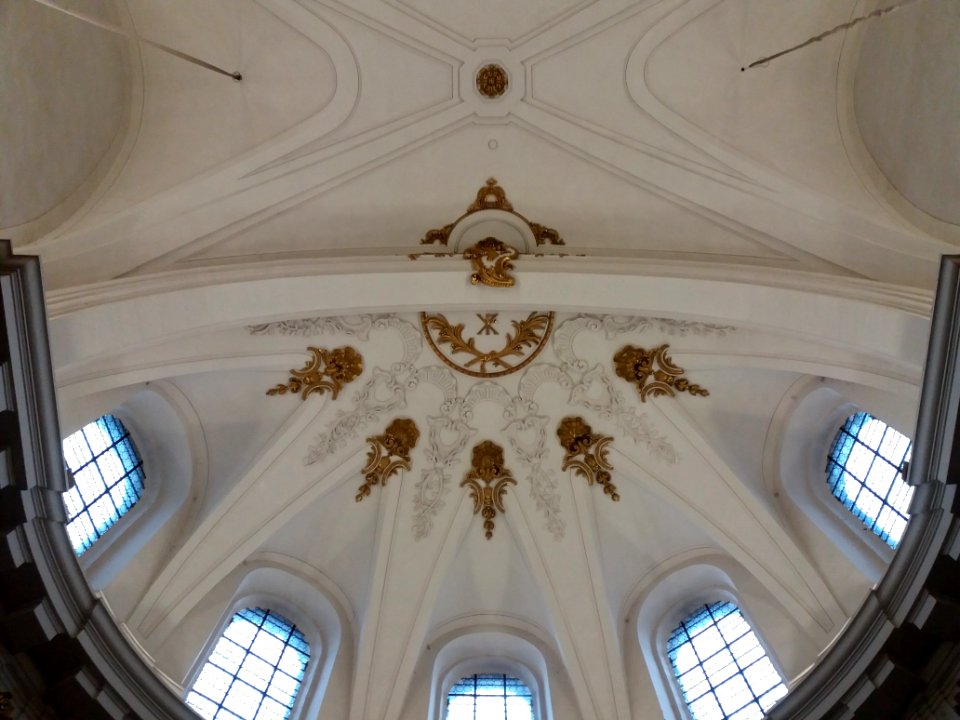 Lyon 1er - Église Saint-Bruno-les-Chartreux, plafond au bout de l'extension de la nef