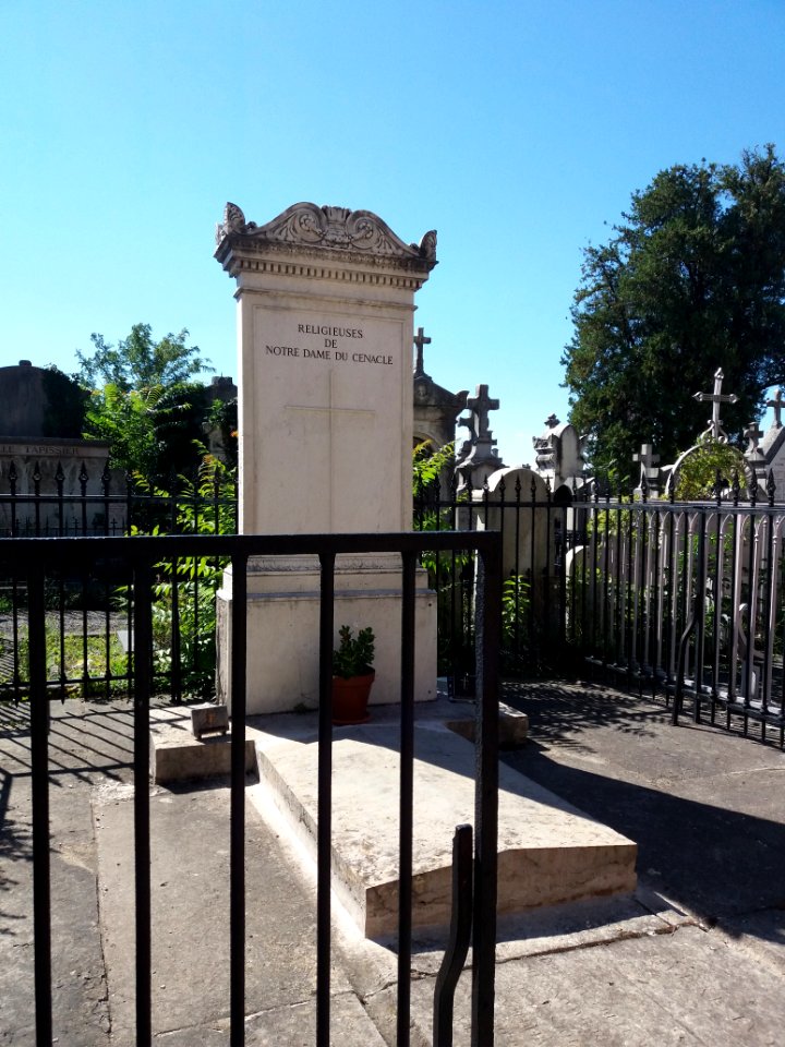 Lyon - Cimetière de Loyasse - Allée 3 - Tombe des religieuses de Notre-Dame du Cénacle