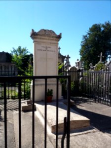 Lyon - Cimetière de Loyasse - Allée 3 - Tombe des religieuses de Notre-Dame du Cénacle
