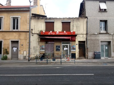 Lyon - Route de Vienne - Immeuble écroulé au 113 - Face