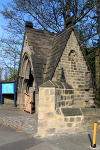 Lychgate at Holy Trinity Church, Meanwood 2019-04-22 (1)