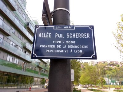 Lyon 2e - Allée Paul Scherrer, plaque