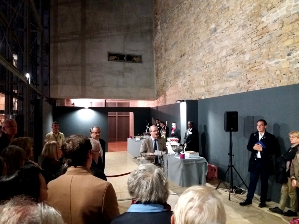 Lyon 2e - Archives municipales de Lyon - Le Maire et l'Architecte, vernissage, discours de Louis Faivre d'Arcier (2)