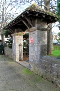 Lychgate And Walls To St Andrews Church