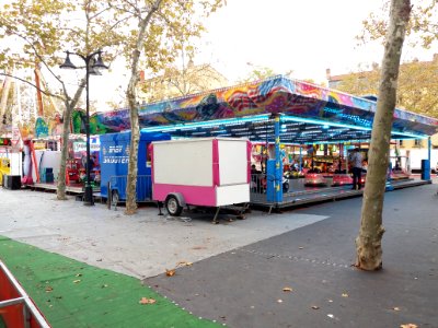 Lyon 4e - Place de la Croix-Rousse - Vogue des marrons, auto-tamponneuse