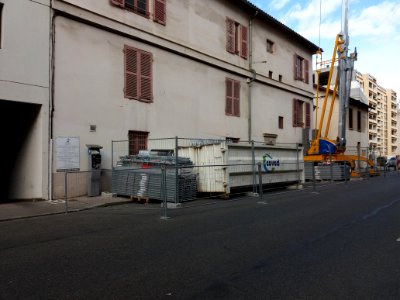 Lyon 4e - Rue de Cuire, immeuble à l'angle de l'impasse Brunet