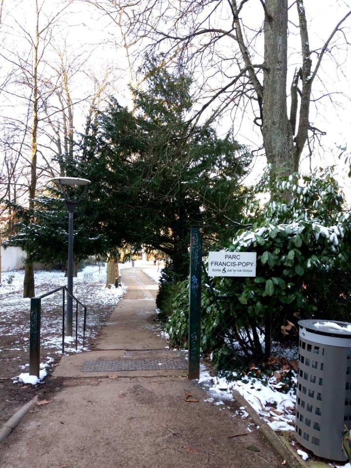 Lyon 4e - Parc Francis Popy - Panneau de sortie rue Gorjus