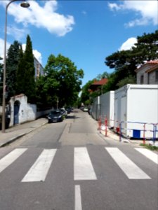 Lyon 4e - Rue Chazière, côté nord depuis la rue Niepce