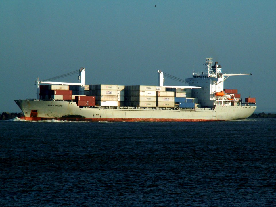 Lykes Pilot Port of Rotterdam 14-Jan-2006