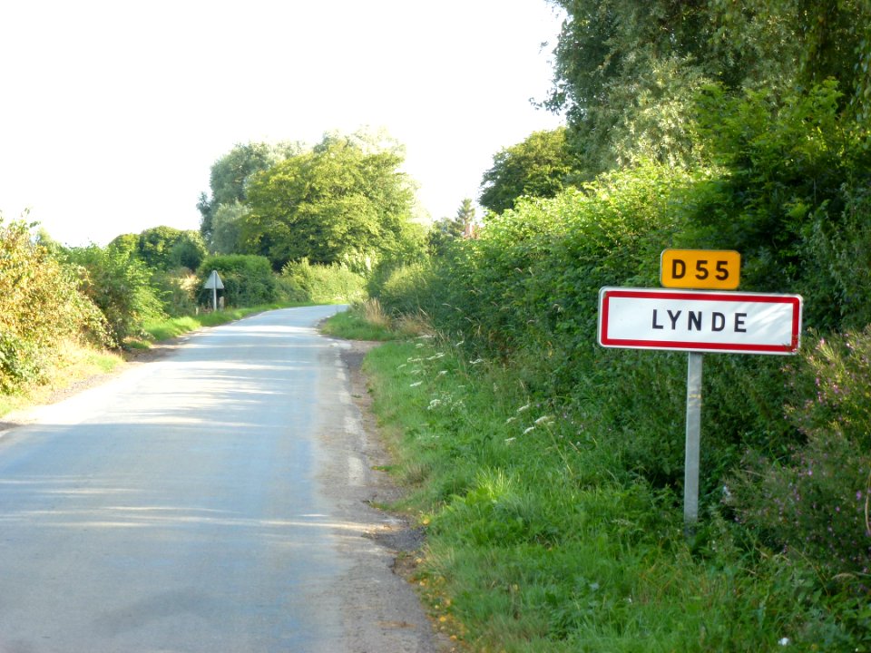 Lynde (Nord, Fr) city limit sign