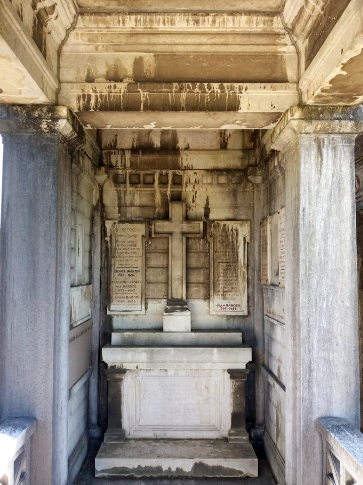 Lyon - Cimetière Loyasse - Allée 5 - Tombe d'Aimé Baboin - Intérieur