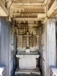 Lyon - Cimetière Loyasse - Allée 5 - Tombe d'Aimé Baboin - Intérieur