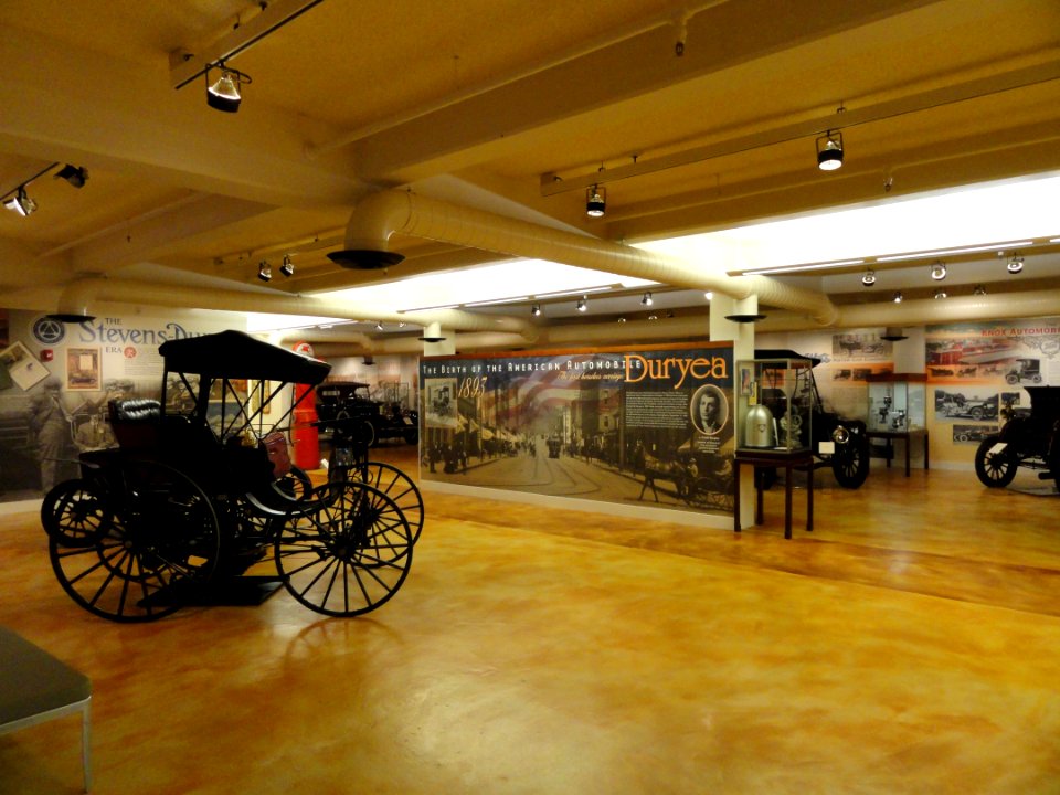 Lyman & Merrie Wood Museum of Springfield History - DSC04145