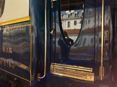 Lyon 2e - Gare de Lyon-Perrache, wagons de l'Orient Express de la SNCF (18)