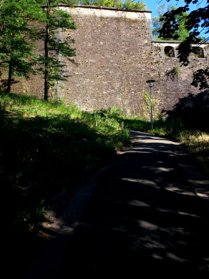 Lyon 1er - Montée Hoche, vue sur le fort Saint-Jean