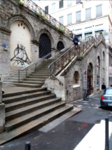 Lyon 1er - Montée du Perron, escalier est