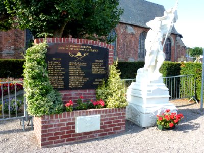Lynde (Nord, Fr) monument aux morts