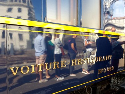 Lyon 2e - Gare de Lyon-Perrache, wagons de l'Orient Express de la SNCF (21)