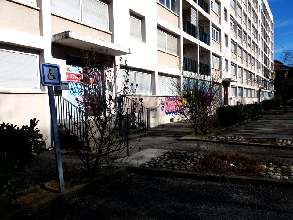 Lyon 2e - Cours Suchet, logements des numéros 5 à 9bis, entrée au numéro 5