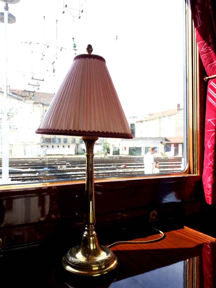 Lyon 2e - Gare de Lyon-Perrache, wagons de l'Orient Express de la SNCF (24)