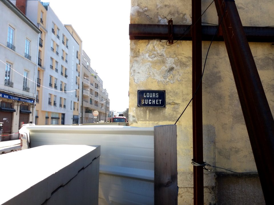 Lyon 2e - Cours Suchet, plaque 2