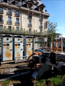 Lyon 2e - Gare de Lyon-Perrache, butoir, armoires électriques et Hôtel Château-Perrache