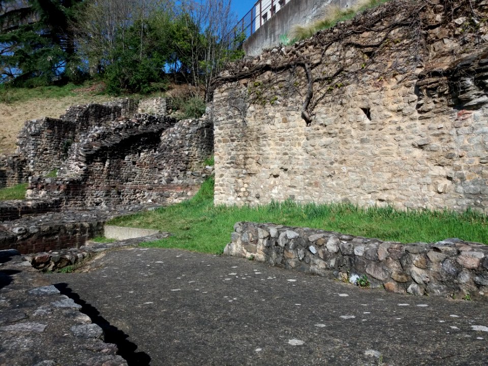 Lyon 1er - Amphithéatre des Trois Gaules, derrière les gradins