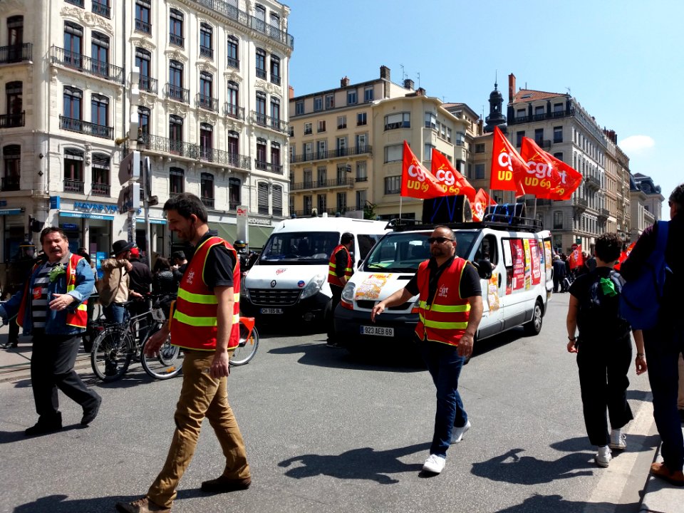 Lyon 2e - Défilé du 1er mai 2019 - 12