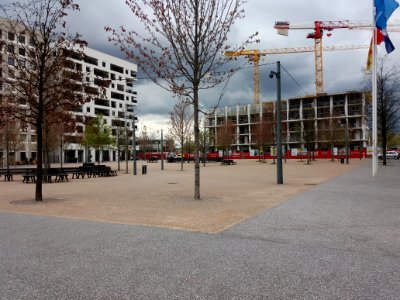 Lyon 2e - Esplanade François Mitterrand, depuis l'angle ouest