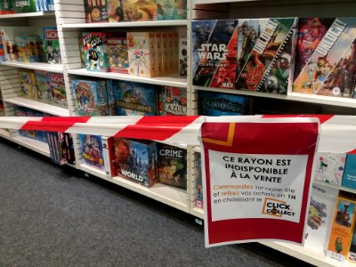 Lyon 2e - Fnac Bellecour - Rayon des jeux fermé pendant le 3e confinement Covid-19
