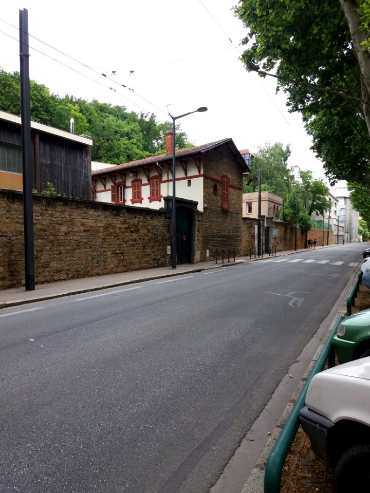 Lyon 1er - Cours du Général Giraud, associations et installations sportives