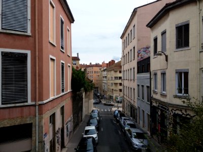 Lyon 1er - Jardin aux Simples - Vue sur la rue Jean-Baptiste Say