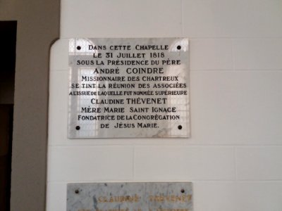 Lyon 1er - Institution des Chartreux, passage du 9 impasse des Chartreux, plaque nomination de Claudine Thévenet