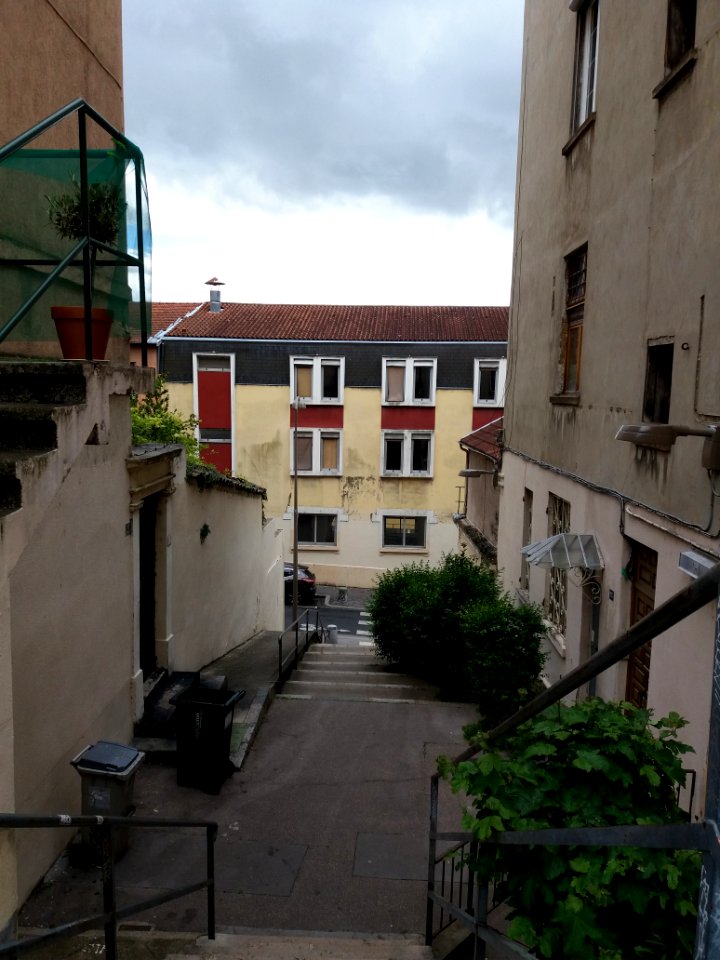 Lyon 1er - Impasse du Mont Sauvage, depuis la montée du Lieutenant Allouche