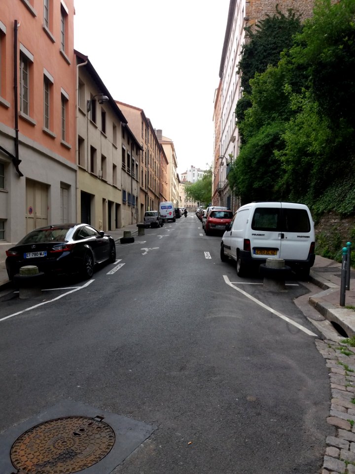 Lyon 1er - Rue Magneval, depuis la rue Philibert Delorme