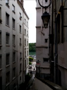 Lyon 1er - Montée Coquillat, côté Rhône