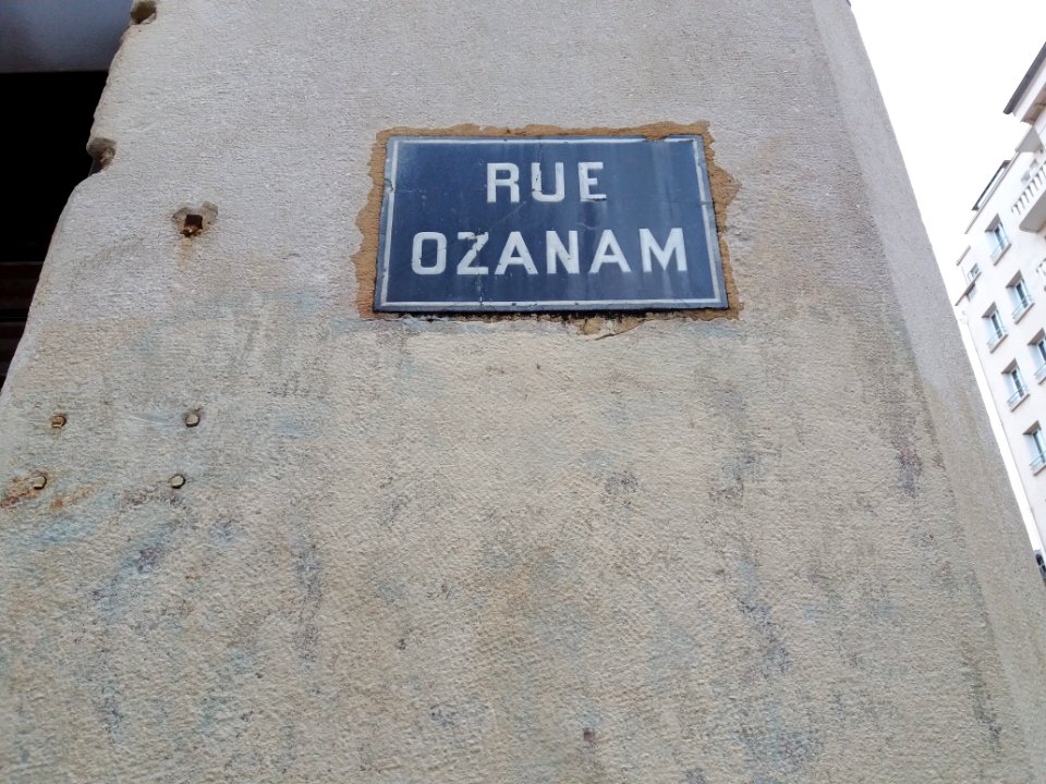 Lyon 1er - Rue Ozanam, plaque