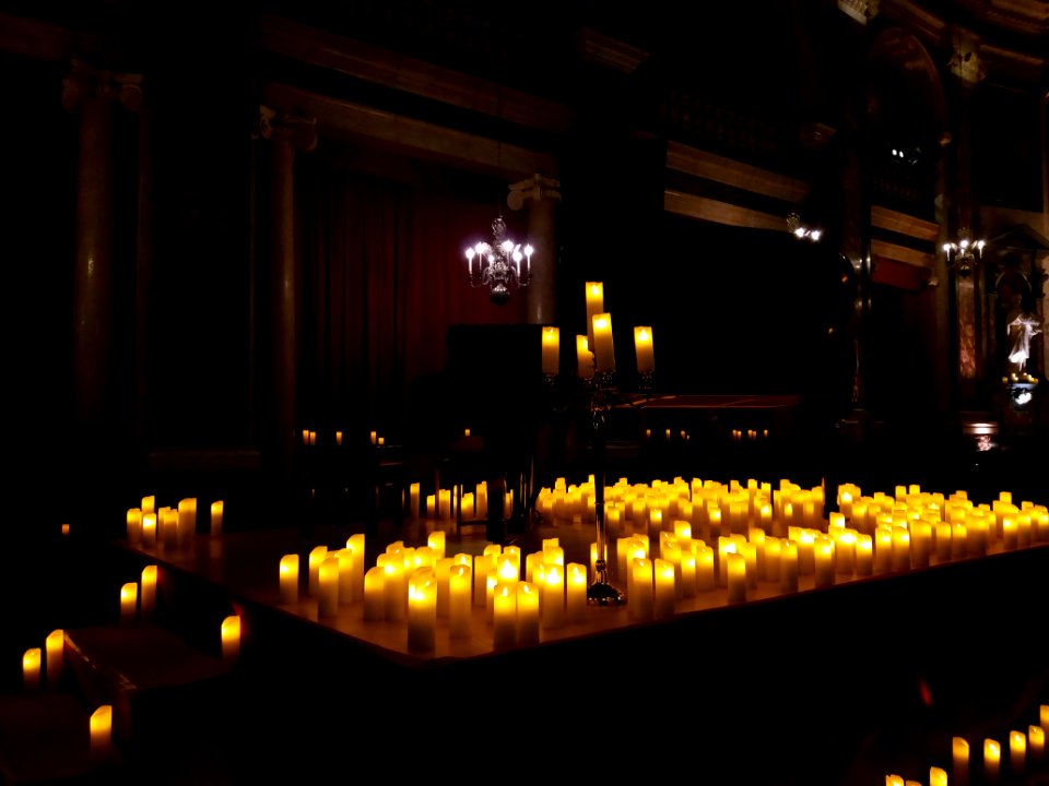 Lyon 2e - Chapelle de la Trinité - Concert Candlelight de Franck Laurent-Grandpré (2)