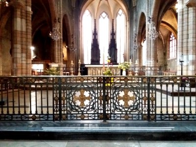 Lyon 2e - Église Saint Bonaventure, grille menant au chœur