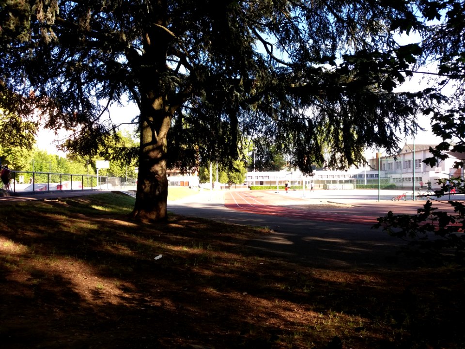 Lyon 1er - Stade Roger Duplat, depuis le boulevard de la Croix-Rousse