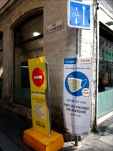 Lyon 1er - Rue Sainte Catherine - Panneau Covid-19 - Entrée de zone de port du masque obligatoire