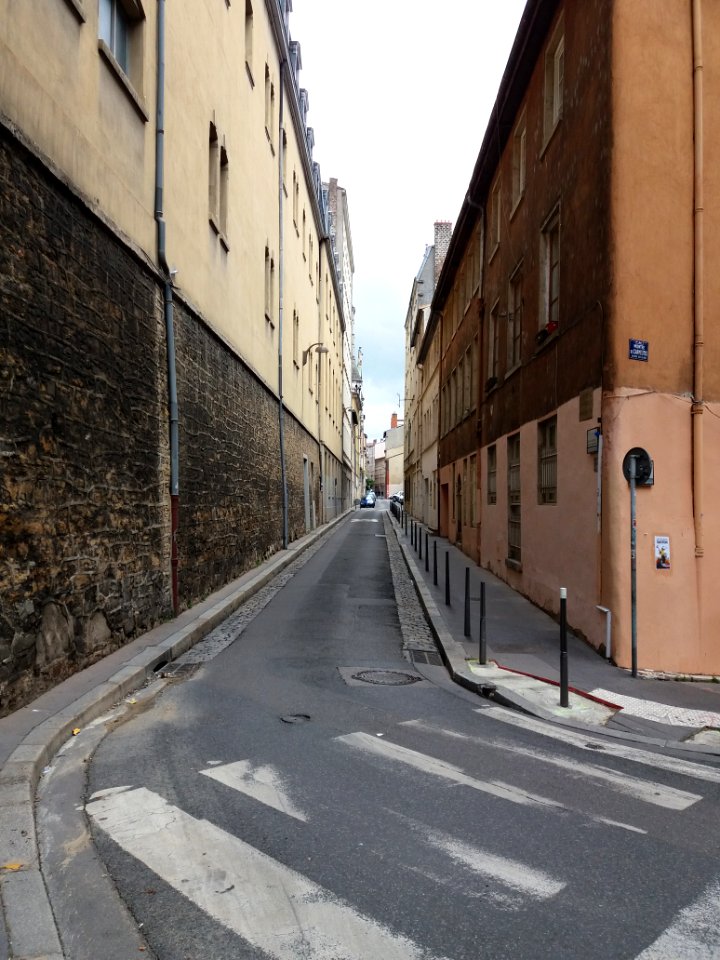 Lyon 1er - Rue Neyret, depuis la montée des Carmélites