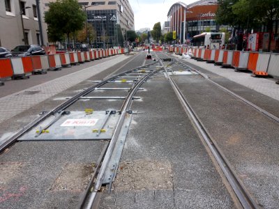 Lyon 2e - Cours Charlemagne - Tramway T1 - Aire de retournement temporaire partie nord 02