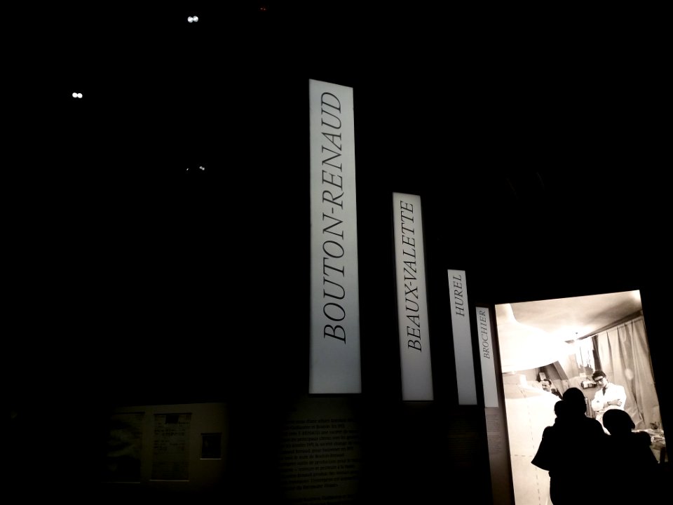 Lyon 2e - Musée des Tissus - Yves Saint Laurent, les coulisses de la haute couture à Lyon - Fournisseurs de tissus
