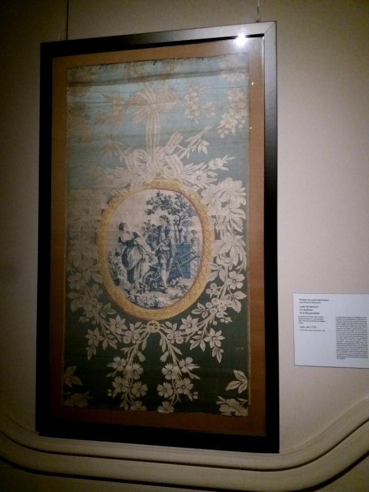 Lyon 2e - Musée des Tissus et des Arts décoratifs, laize de tenture, Le Jardinier et la Bouquetière, Philippe de Lasalle, 1770, MT 2920