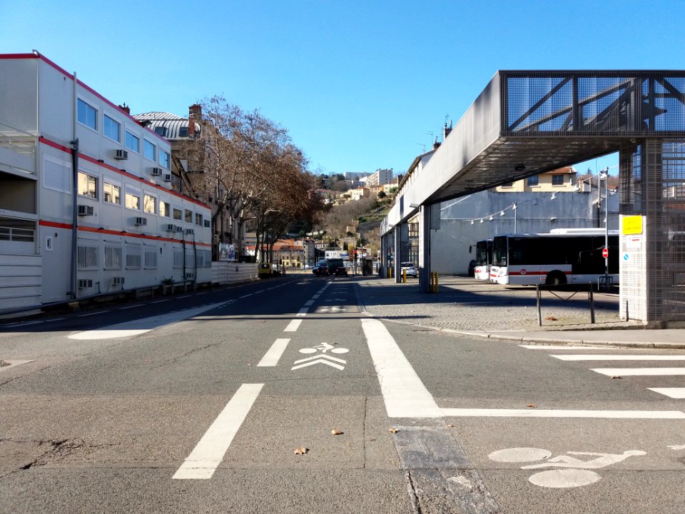 Lyon 2e - Cours Suchet, dernière section avant la Saône