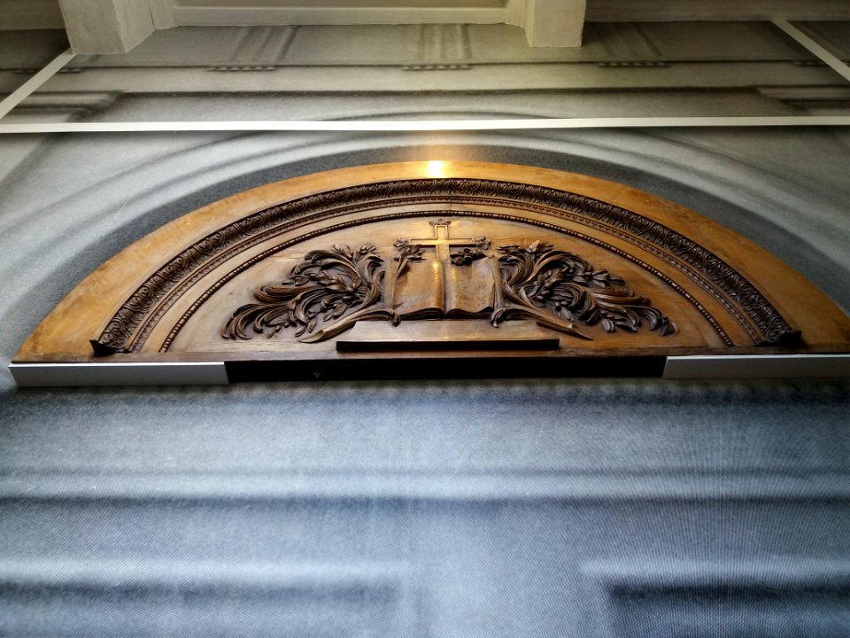 Lyon 2e - Hôtel Dieu de Lyon - Tympan de la chapelle de la Charité, lors des Journées du patrimoine 2020