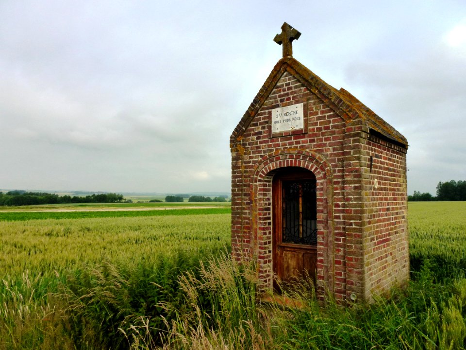 Ligny-lès-Aire (Pas-de-Calais, Fr) chapelle Saint-Berthe